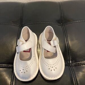 Classic White Kids Mary Jane Shoes